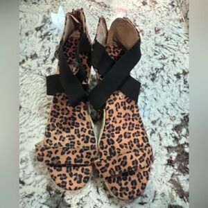 New Leopard wedge sandals